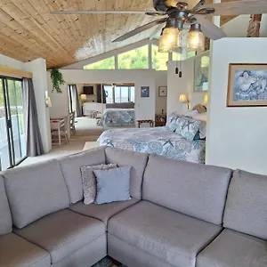 Bed & Breakfast Belle Vue Corporation - Big Island Of Hawaii, Waimea (Hawaii)
